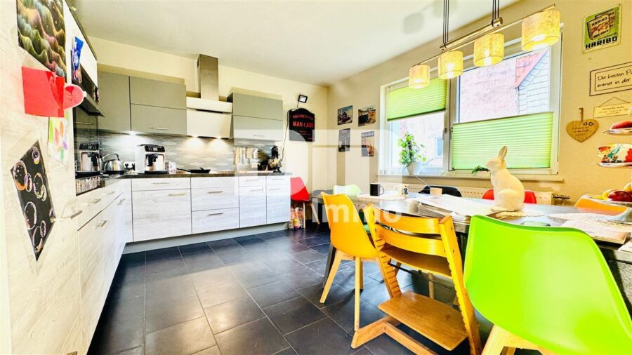 Charmanter Wohntraum mit Tradition und Moderne auf großem Grundstück - EG Küche / EBK